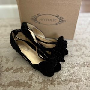 Joyfolie Lucia black velvet heels
